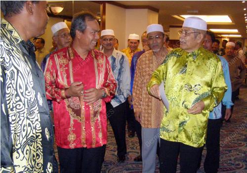 AZIZAN ABDUL RAZAK
