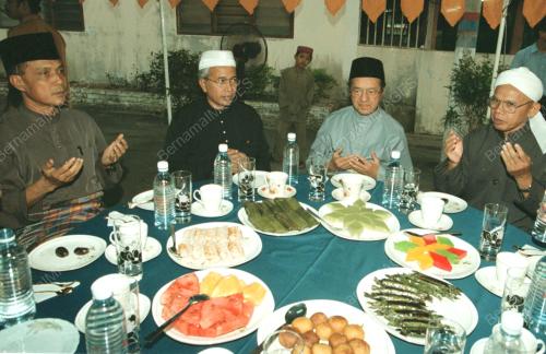 LGK02-09_12_2000_PM_BERDOA_15012016