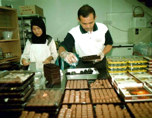LGK02-22_02_2001_CHOKLAT_19012016