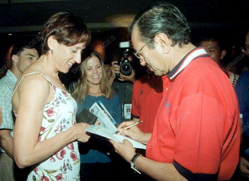 LGK02-26_05_2000_SUSAN_PETER_07012016