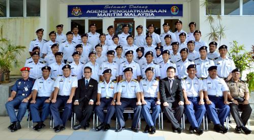 LGK02_01112012_BERGAMBAR_KENA