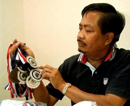 LGK02_06012016_TUNJUK_PINGAT