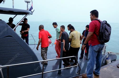 LGK02_09102015_PENAGIH_HANTA