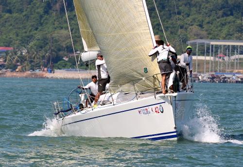 LGK02_12012013_CABARAN
