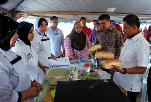 LGK02_12032017_KEMAS