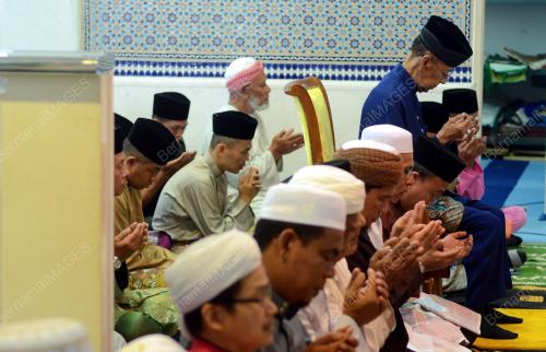 LGK02_12092016_MENGAMINKAN