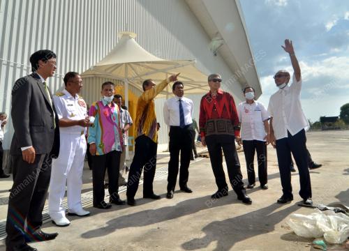 LGK02_14022013_MELAWAT_1