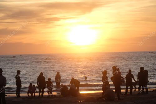 GELEMBUNG PELANCONGAN ANTARABANGSA