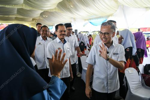 DATUK FAHMI FADZIL