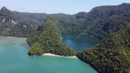 TINJAUAN PKPB TASIK DAYANG BUNTING