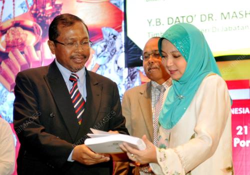 DATUK_DR_MASHITAH_IBRAHIM