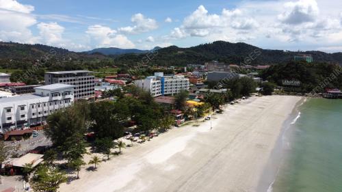 PANTAI CHENANG LANGKAWI