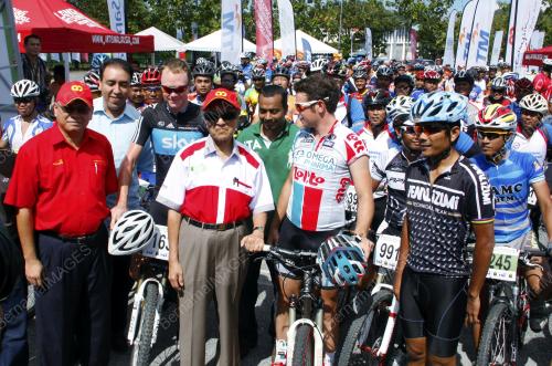TUN MAHATHIR MOHAMAD