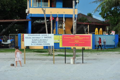 PANTAI CHENANG