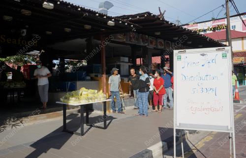 AGIHAN MAKANAN PERCUMA