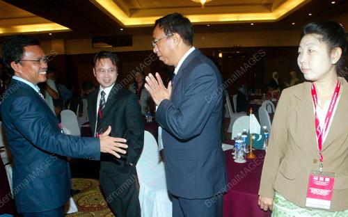 MOHD SHAFIE APDAL