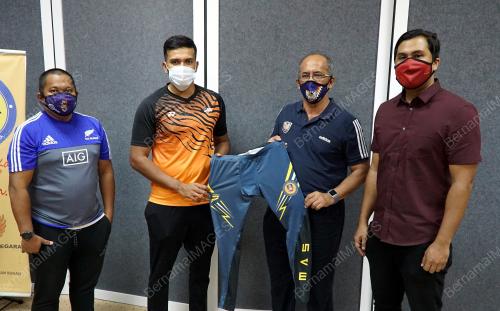 KHAIRULNIZAM MOHD AFFENDY