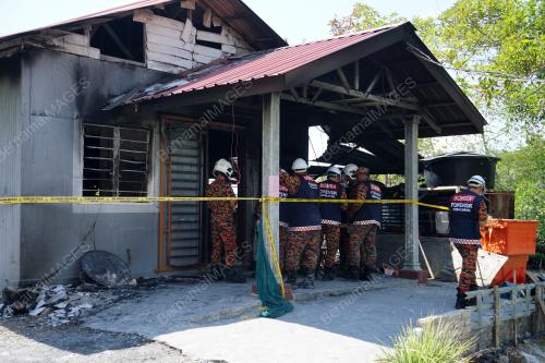 LGK03_02042019_ANGGOTA_BOMBA