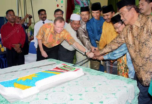 RUMAH TERBUKA HARI RAYA