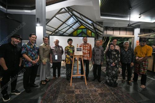 TAN SRI TUNKU PUTERI INTAN SHAFINAZ