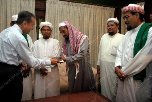 TUN DR MAHATHIR MOHAMAD