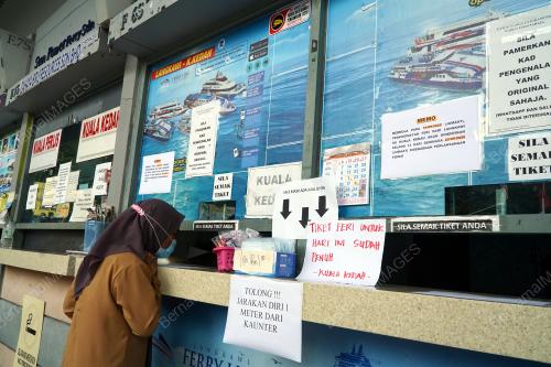KAUNTER TIKET FERI