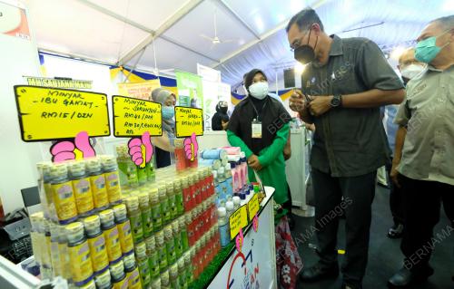 DATUK ROSOL WAHID