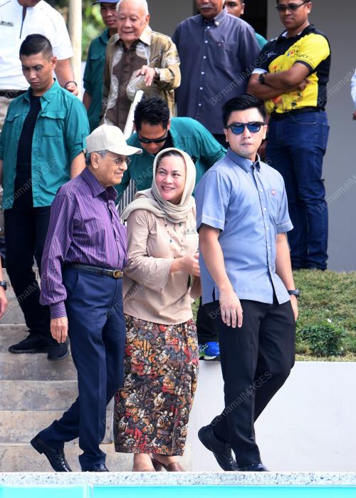 TUN DR MAHATHIR MOHAMAD