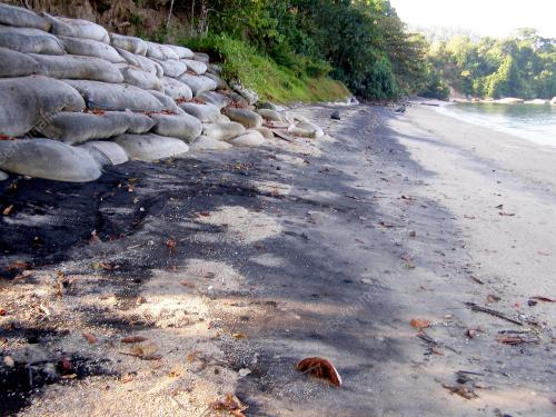 PASIR HITAM