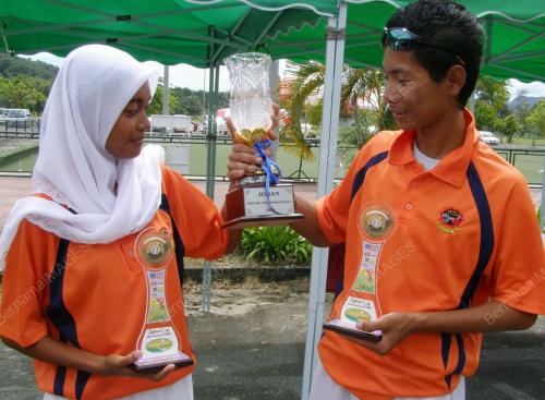 KEJOHANAN BOLING PADANG ANTARABANGSA