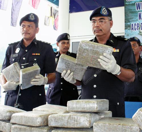 SALLEHUDDIN MAT ZAMAN