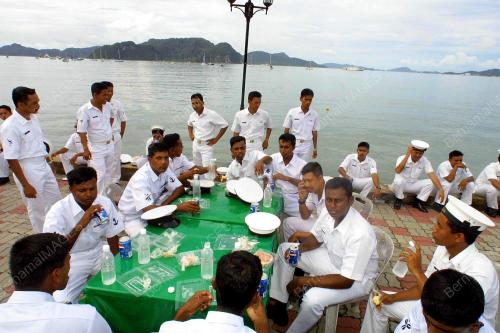 LGK04_04022016_LIMA_BAND_2