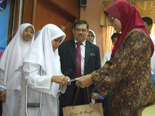 SITI ZALIHA MD GELAM