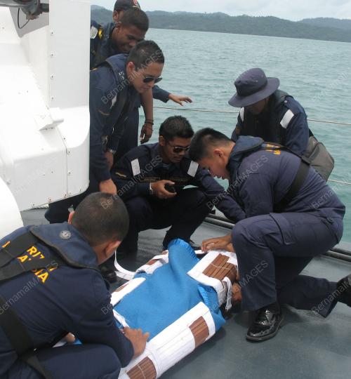 LATIHAN MARITIM