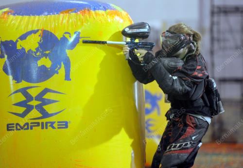 LGK04_16112013_PAINTBALL