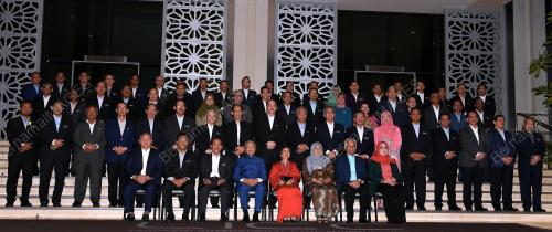 LGK04_24112018_BERGAMBAR