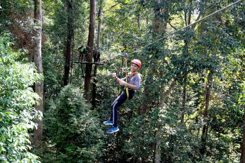 LGK04_26092019_UMGAWA_ZIPLINE