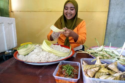 LGK05_03062019_KETUPAT_PALAS