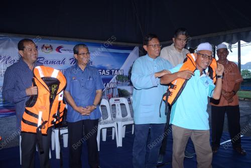 LGK05_13062016_BANTUAN