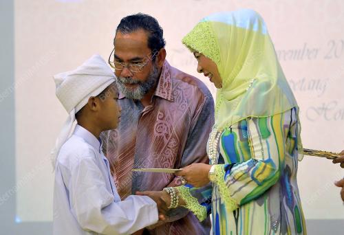 LGK05_16112014_PERMAISURI_AGONGGG