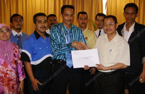 KAMARUDDIN SAAD