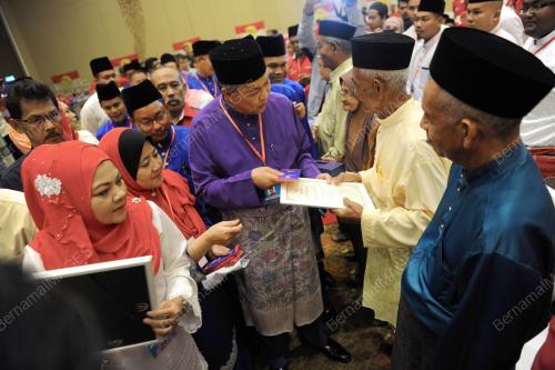 LGK06_02092016_UMNO