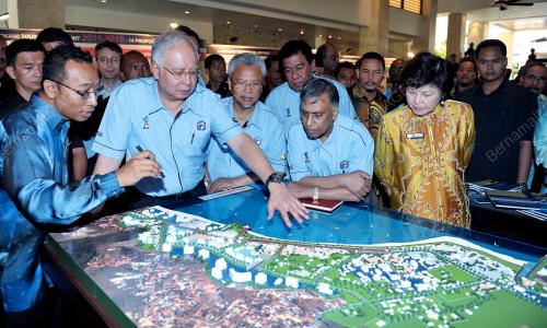 DATUK SERI NAJIB TUN RAZAK