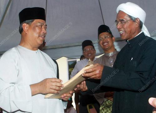 MUHYIDDIN YASSIN
