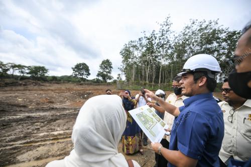 DATUK DR MOHD RADZI JIDIN