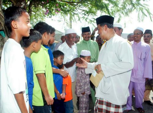 MUHYIDDIN YASSIN