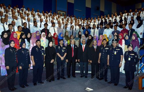 LGK08_11082015_GAMBAR_KENANGA
