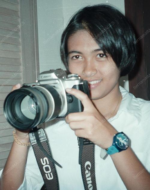 LGK09-01_05_2000_AISHAH_08012016