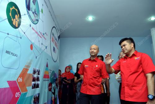 LGK09_03032015_MELAWAT_PUSAT