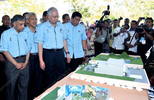 DATUK SERI NAJIB TUN RAZAK